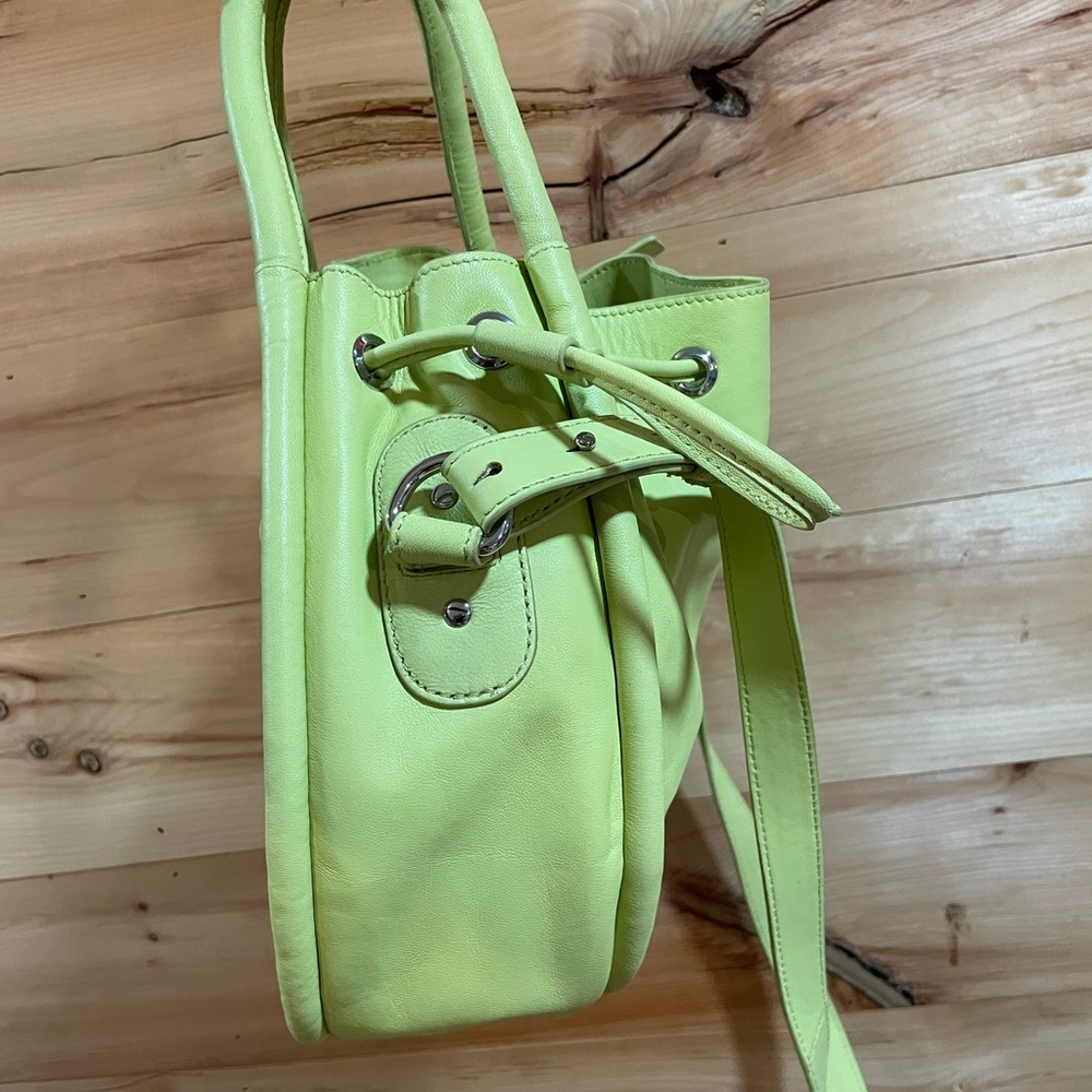 NWOT Vince Camuto Faslo Leather Bucket Satchel in Celery with Drawstring Closure - Picture 16 of 16